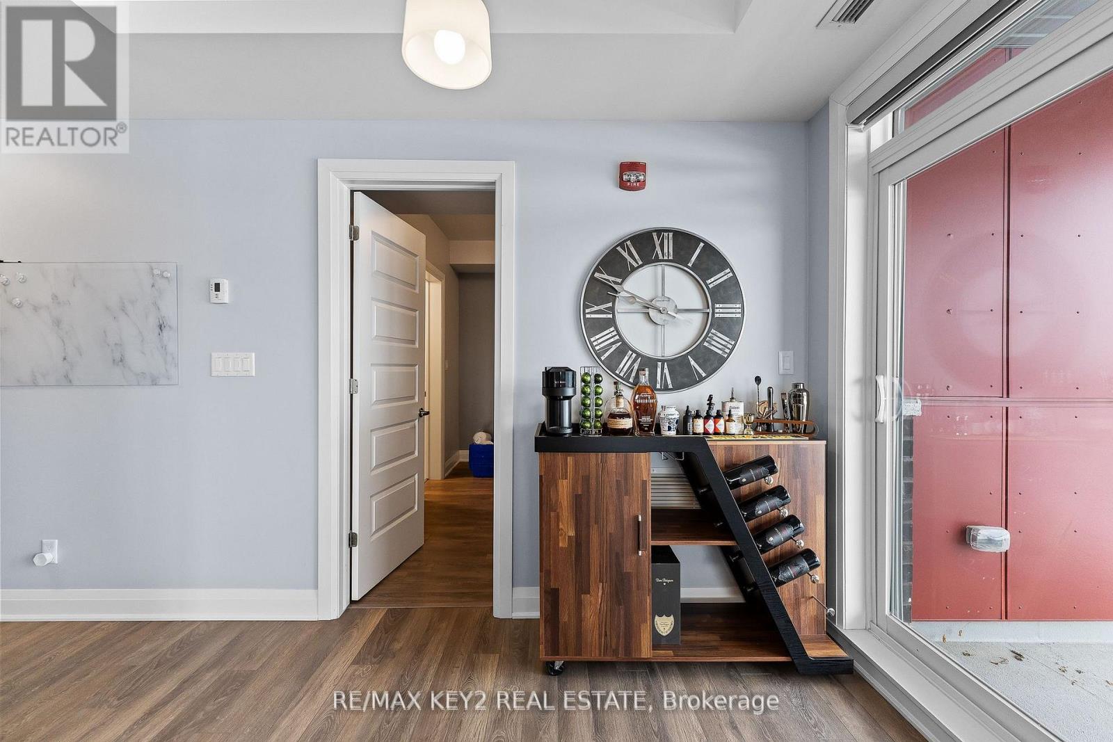 417 - 2 Adam Sellers Street, Markham, Ontario  L6B 1N2 - Photo 8 - N12678510