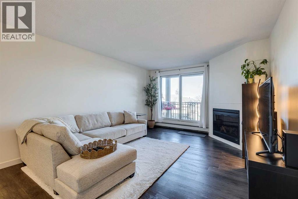 724, 6400 Coach Hill Road Sw, Calgary, Alberta  T3H 1B8 - Photo 2 - A2267448