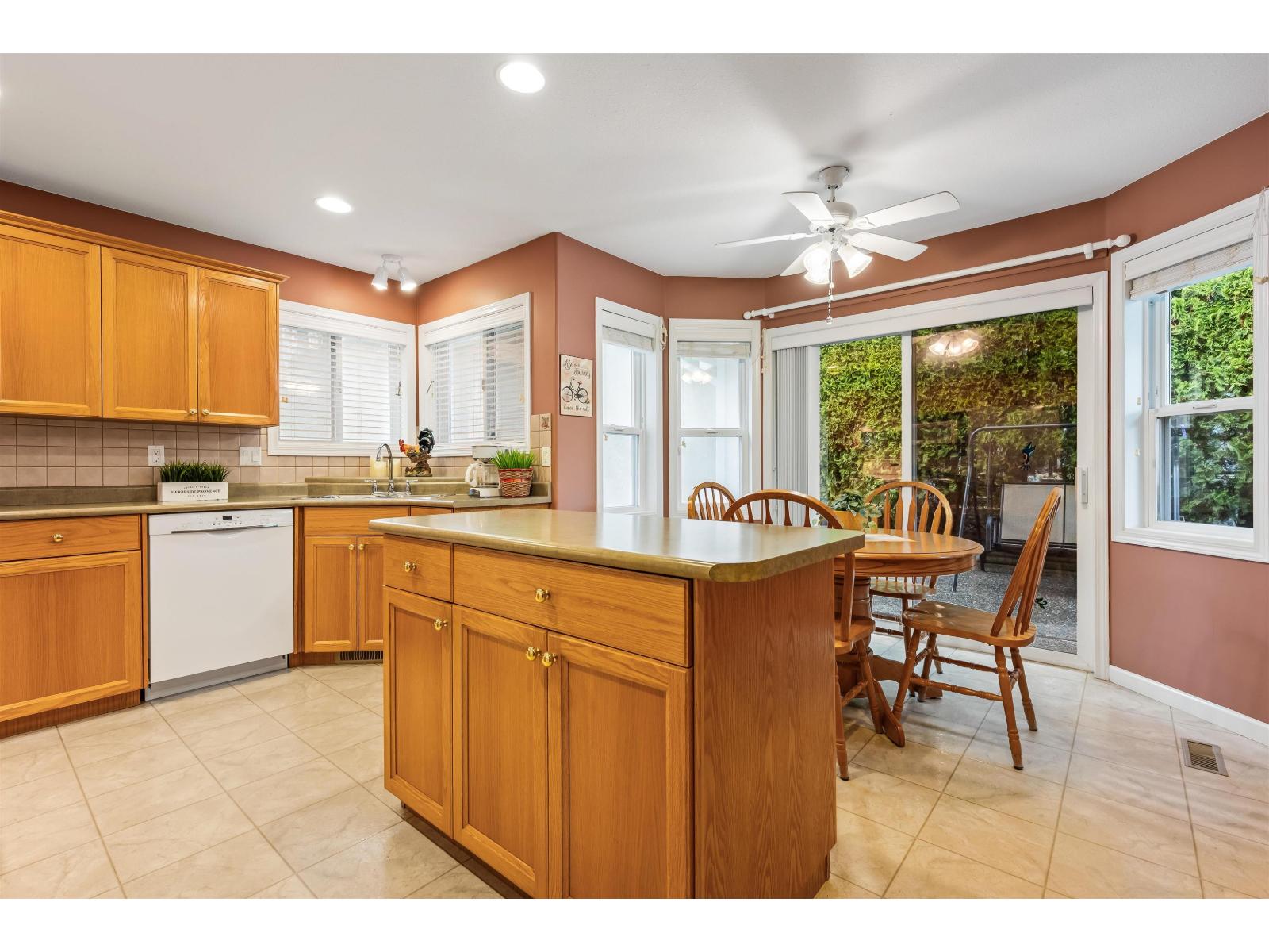 110 6001 Promontory Road, Sardis South, Chilliwack, British Columbia  V2R 3E3 - Photo 14 - R3063613