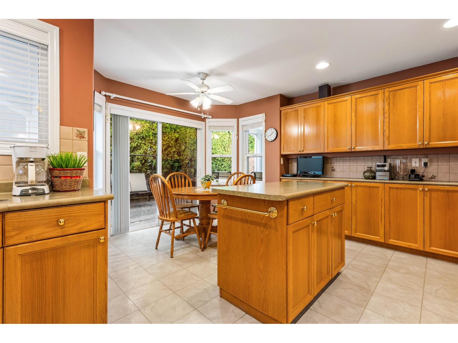 110 6001 Promontory Road, Sardis South, Chilliwack, British Columbia  V2R 3E3 - Photo 17 - R3063613