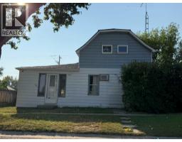 223 2 Street N, Vulcan, Alberta