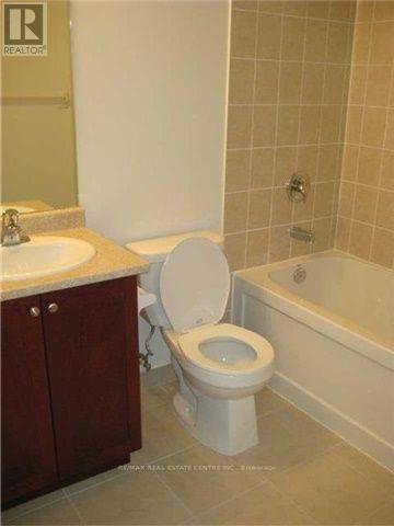 1616 - 339 Rathburn Road W, Mississauga, Ontario  L5B 0K6 - Photo 19 - W12678514