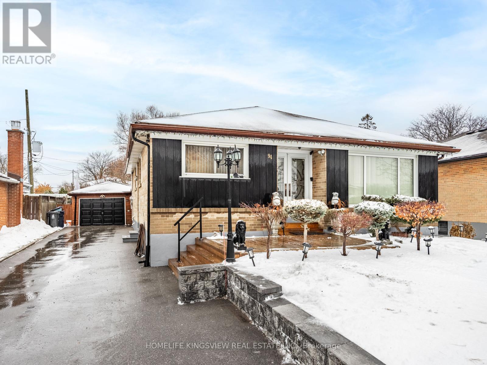 94 Silverstone Drive, Toronto, Ontario  M9V 3G5 - Photo 2 - W12678524