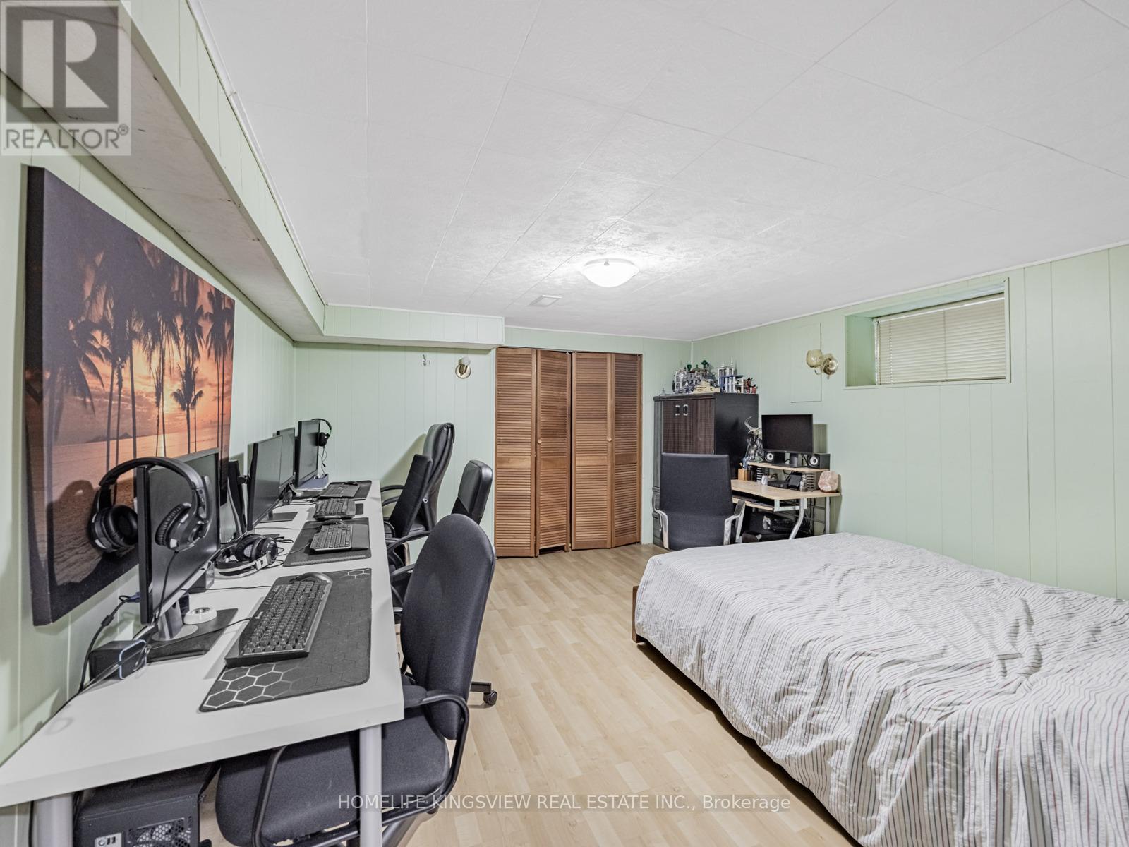 94 Silverstone Drive, Toronto, Ontario  M9V 3G5 - Photo 22 - W12678524