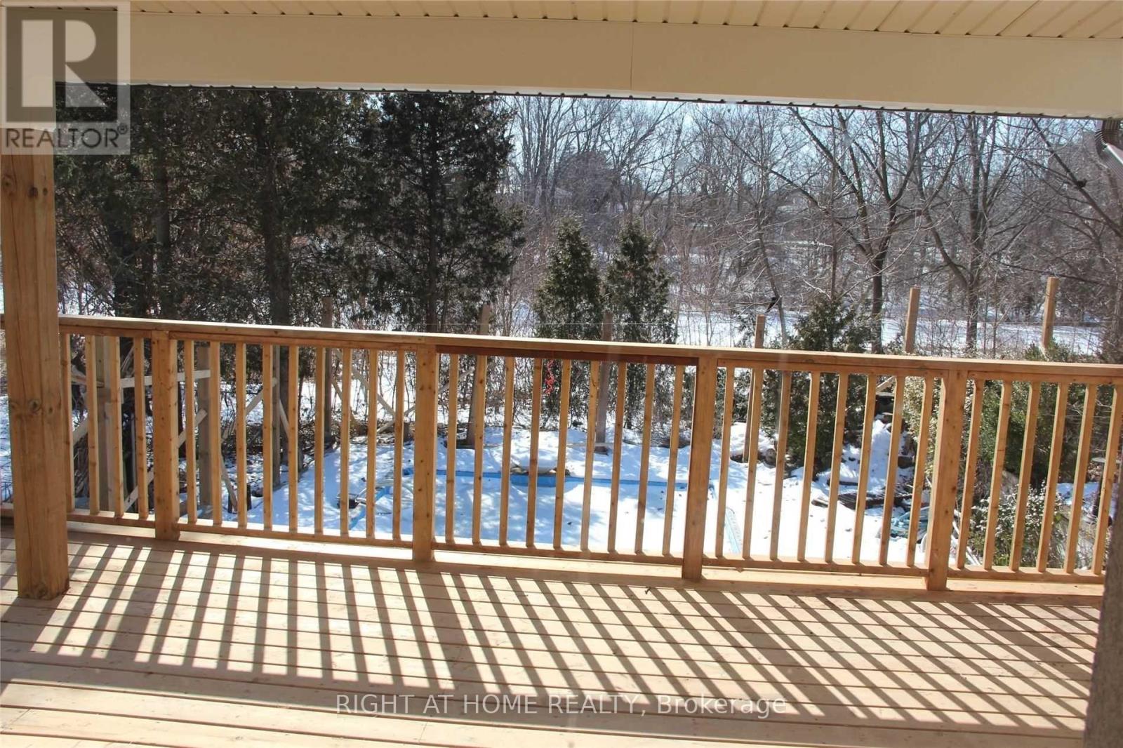 3338 Lonefeather Crescent, Mississauga, Ontario  L4Y 3G5 - Photo 12 - W12678526