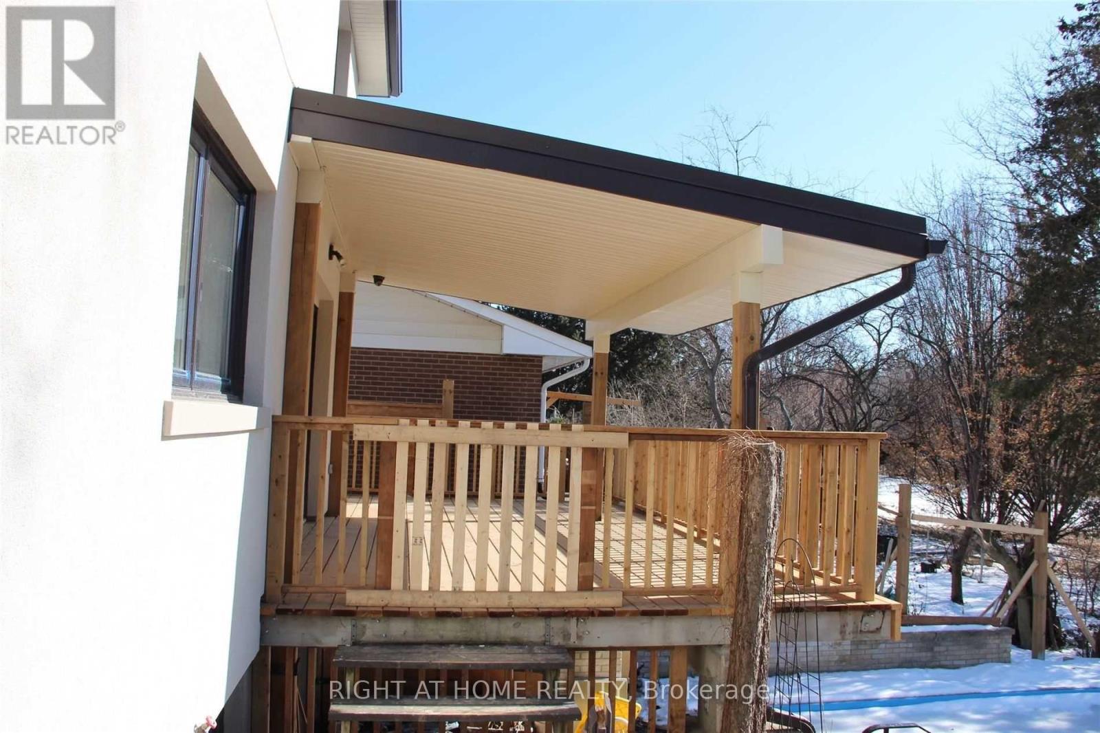 3338 Lonefeather Crescent, Mississauga, Ontario  L4Y 3G5 - Photo 13 - W12678526