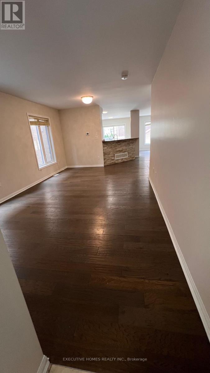 58 Bleasdale Avenue, Brampton, Ontario  L7A 0R7 - Photo 3 - W12678530