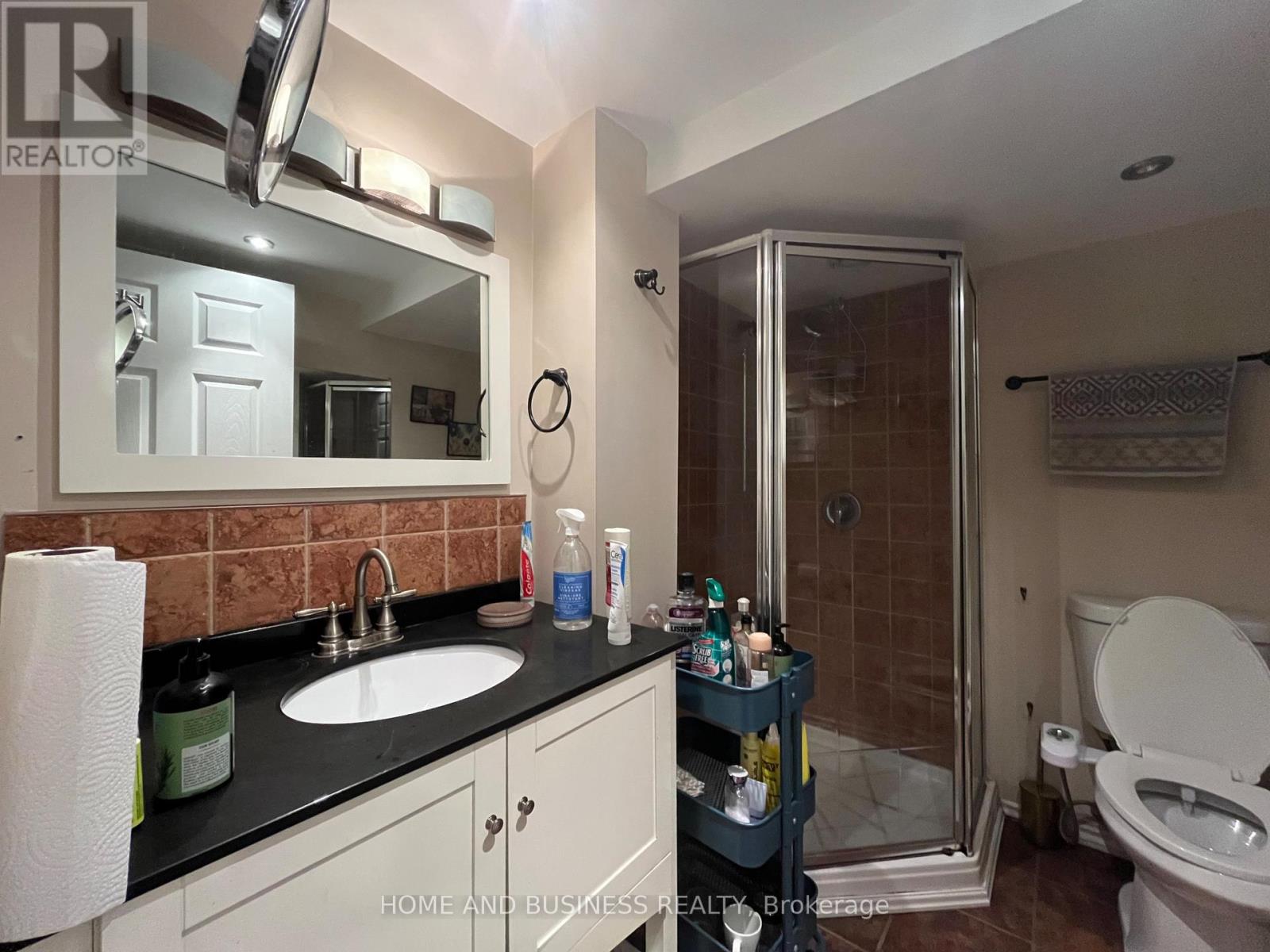 2639 Hayford Court, Mississauga, Ontario  L5K 1P8 - Photo 14 - W12678532