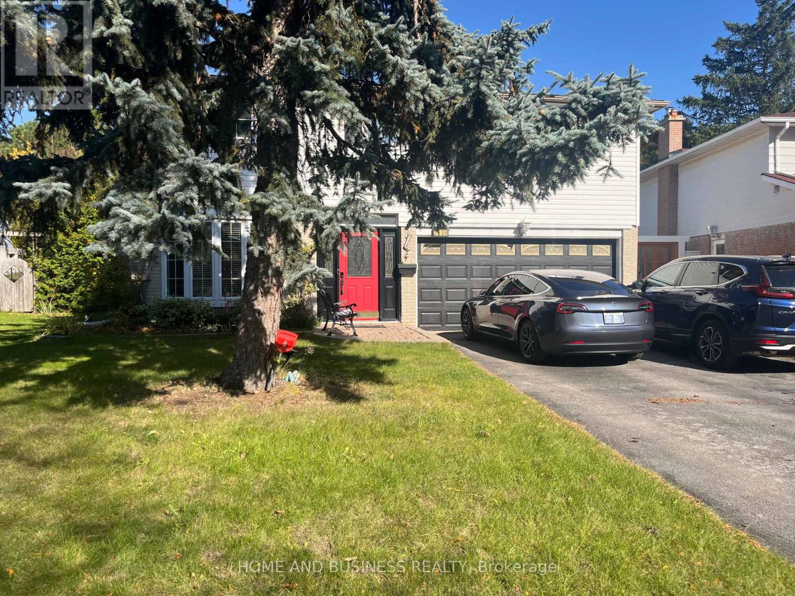 2639 Hayford Court, Mississauga, Ontario  L5K 1P8 - Photo 2 - W12678532