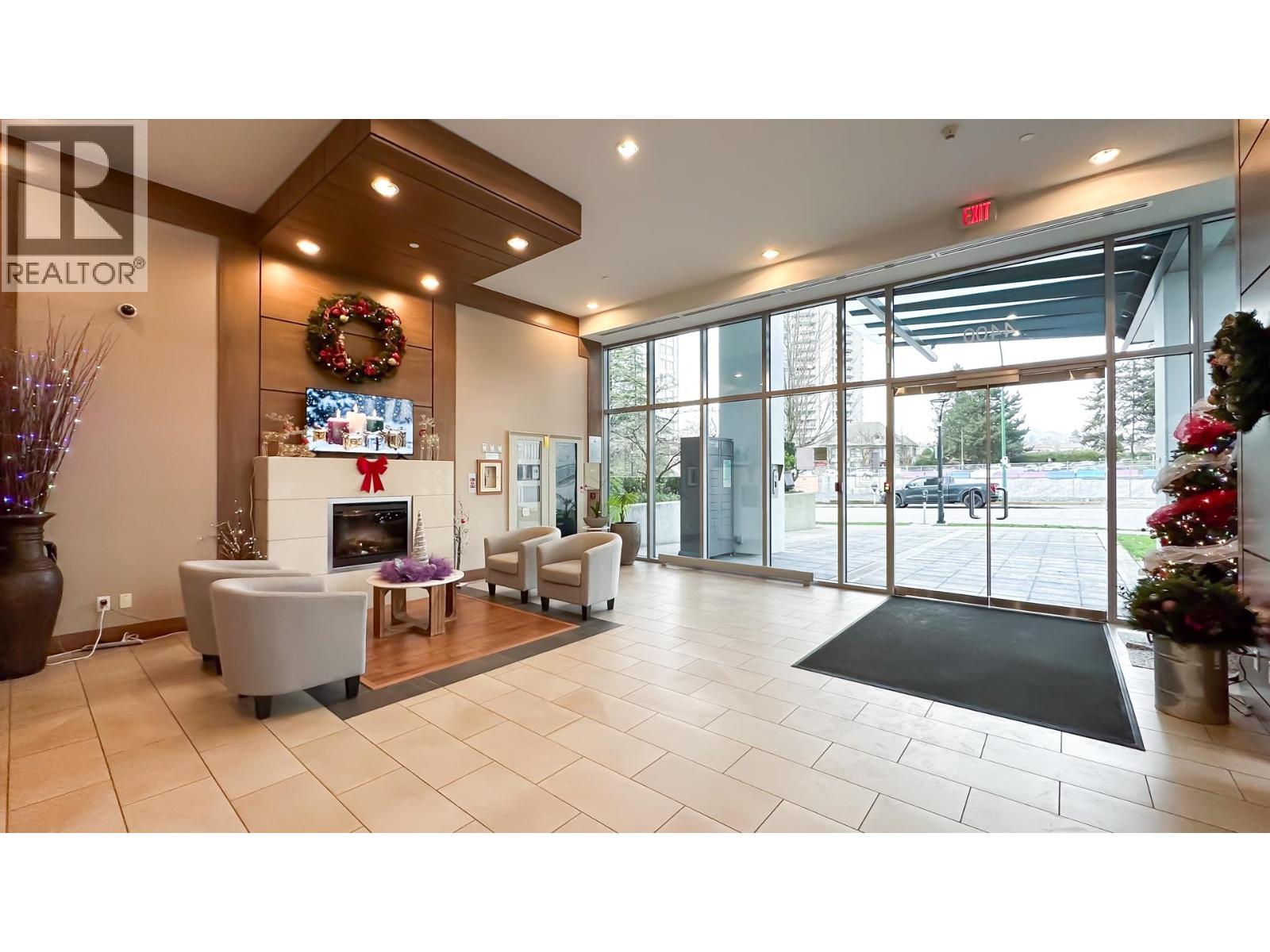 1705 4400 Buchanan Street, Burnaby, British Columbia  V5C 0E3 - Photo 4 - R3077436