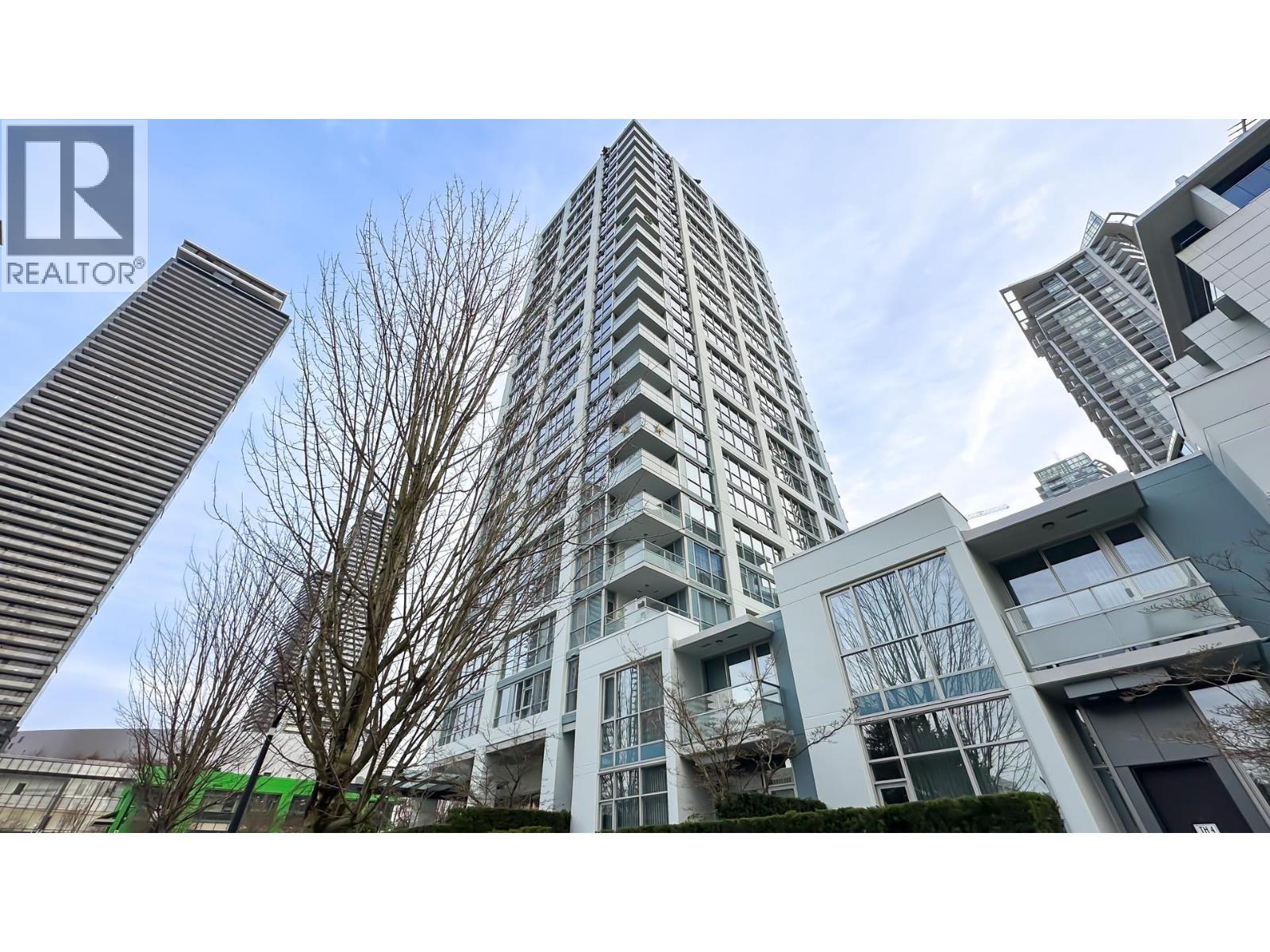 1705 4400 Buchanan Street, Burnaby, British Columbia  V5C 0E3 - Photo 2 - R3077436
