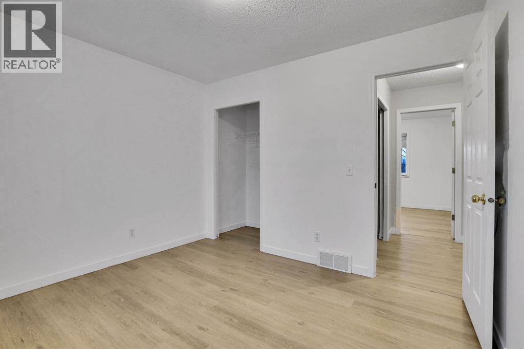 58 Lakeview Bay, Chestermere, Alberta  T1X 1G9 - Photo 29 - A2276317