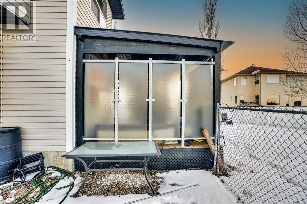 58 Lakeview Bay, Chestermere, Alberta  T1X 1G9 - Photo 45 - A2276317