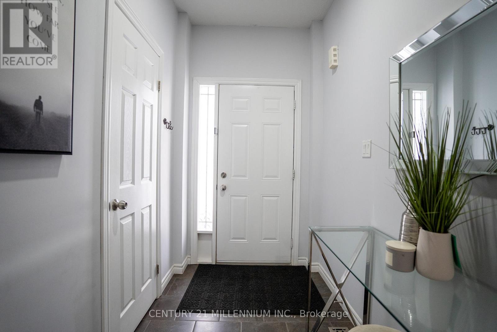 62 - 9 Hampton Brook Way, Hamilton, Ontario  L0R 1W0 - Photo 2 - X12678494