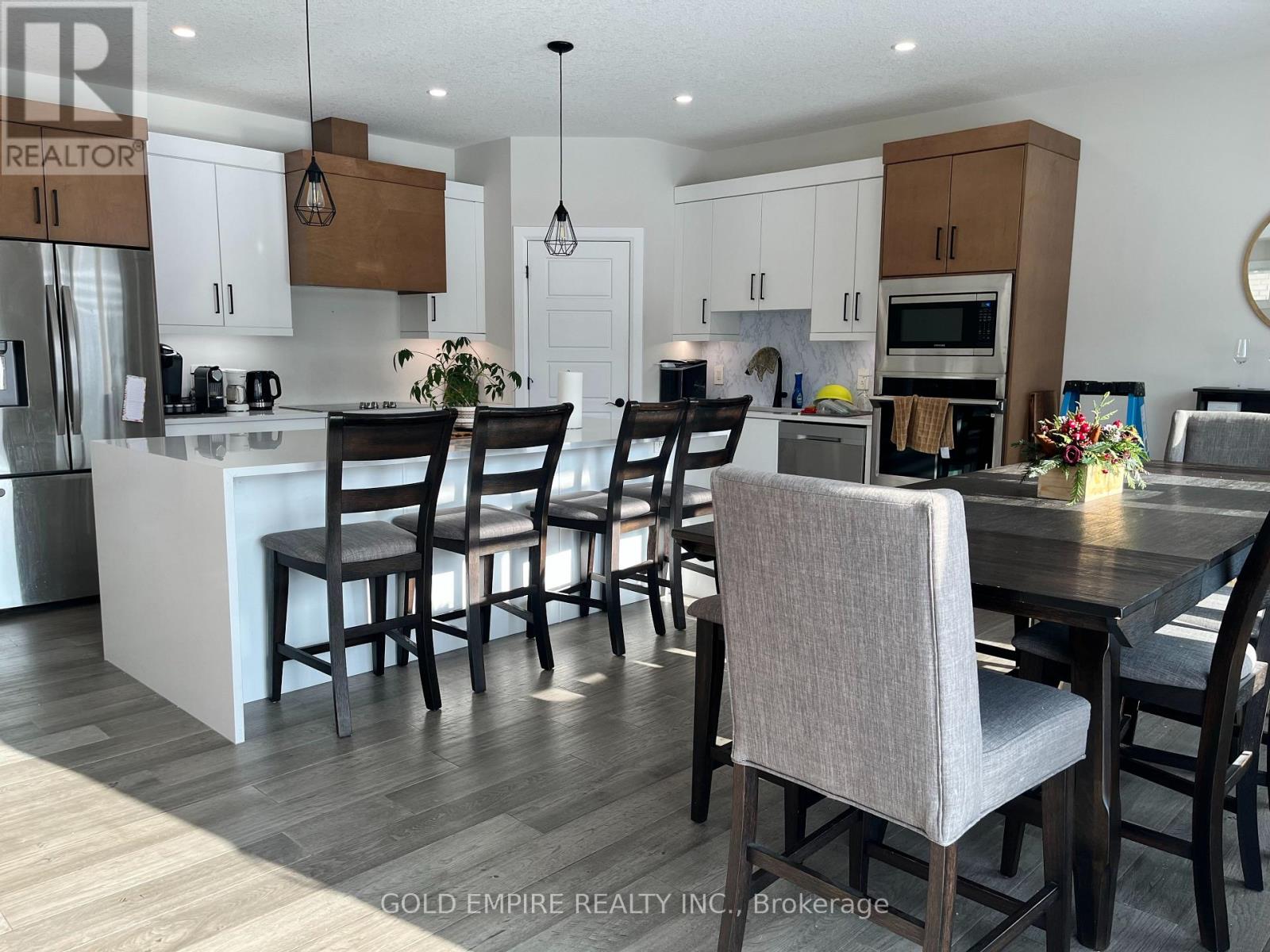 1919 Fountain Grass Drive, London South, Ontario  N6K 4P9 - Photo 14 - X12666306