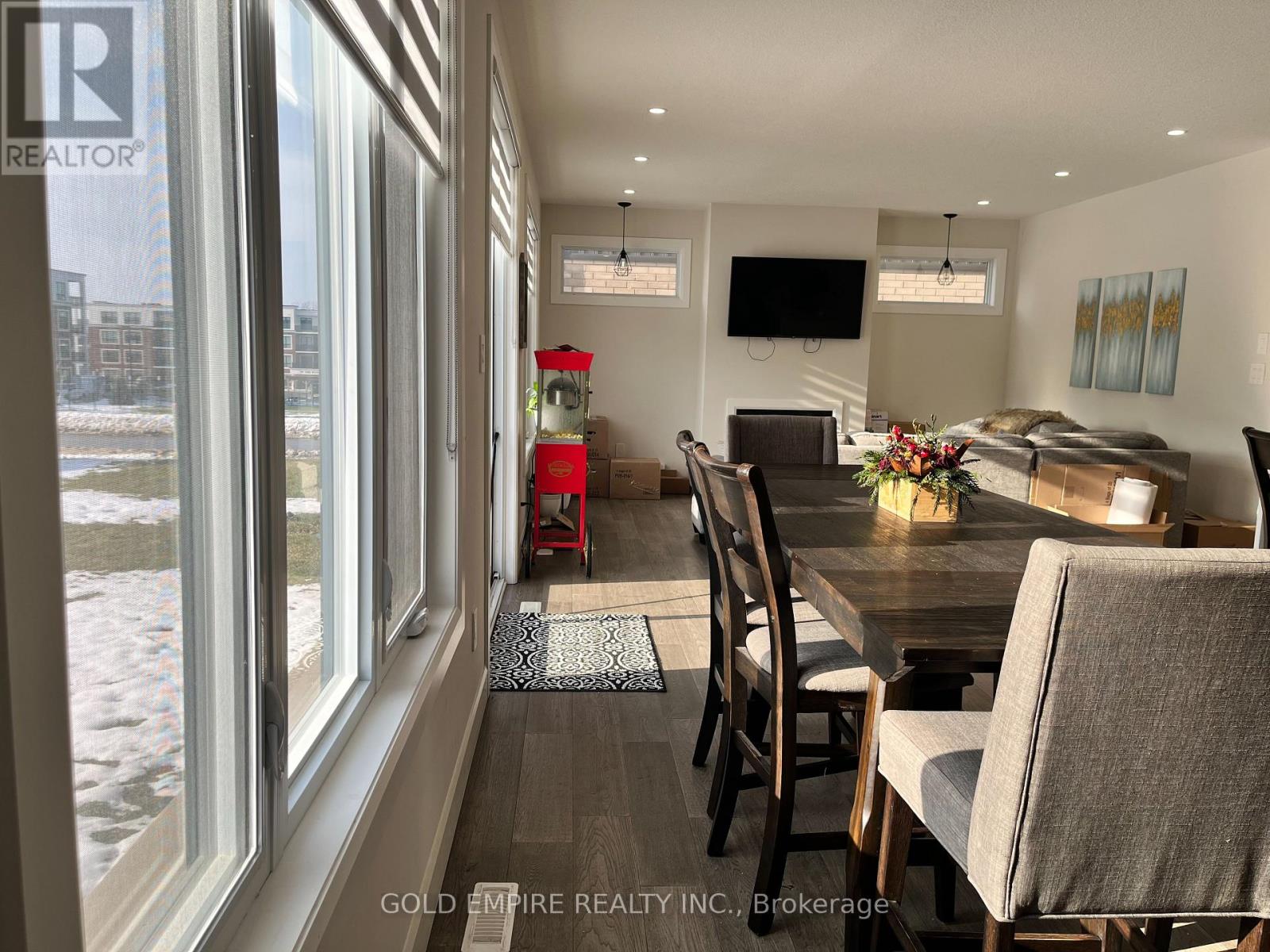 1919 Fountain Grass Drive, London South, Ontario  N6K 4P9 - Photo 20 - X12666306