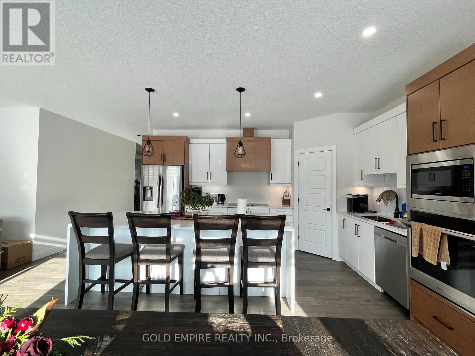 1919 Fountain Grass Drive, London South, Ontario  N6K 4P9 - Photo 21 - X12666306