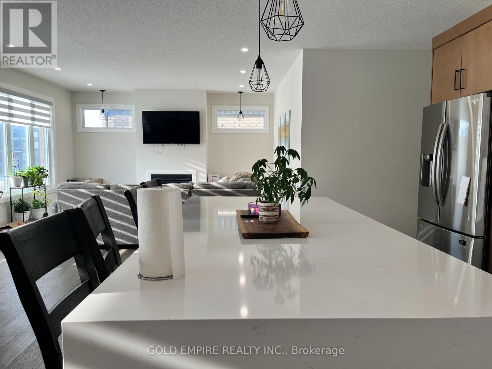 1919 Fountain Grass Drive, London South, Ontario  N6K 4P9 - Photo 25 - X12666306