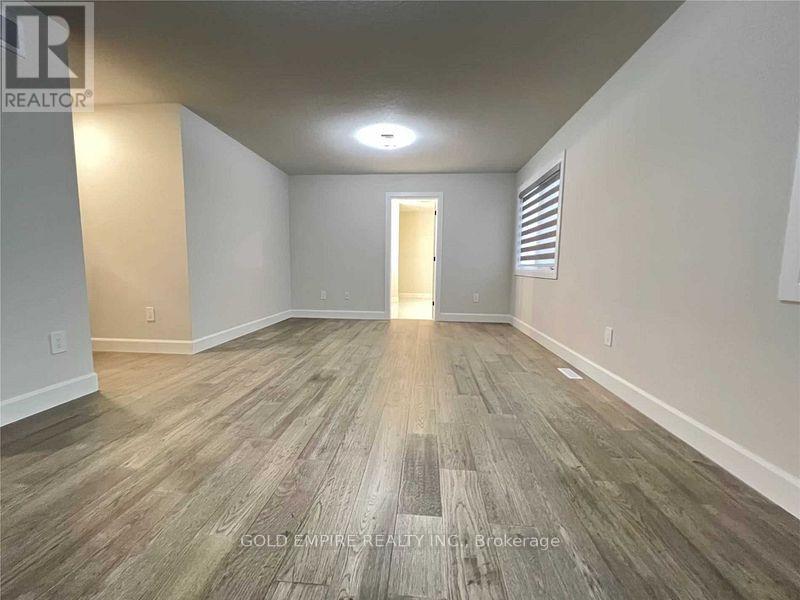 1919 Fountain Grass Drive, London South, Ontario  N6K 4P9 - Photo 31 - X12666306