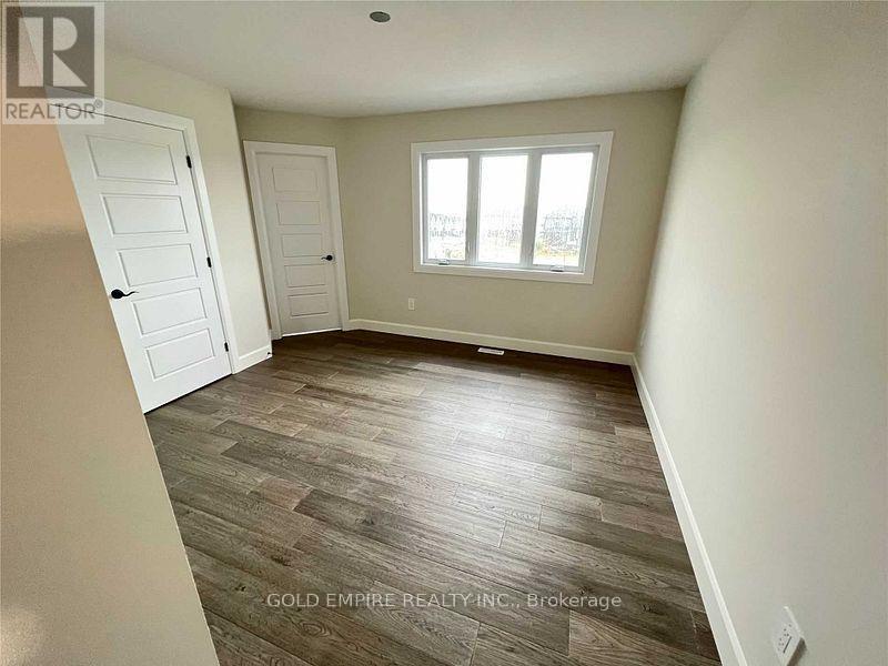 1919 Fountain Grass Drive, London South, Ontario  N6K 4P9 - Photo 40 - X12666306