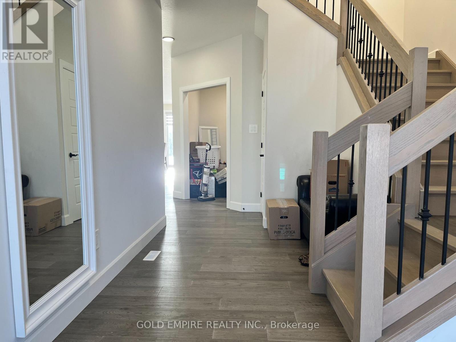 1919 Fountain Grass Drive, London South, Ontario  N6K 4P9 - Photo 7 - X12666306