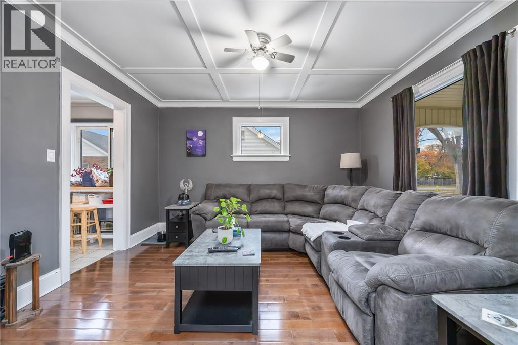 356 Talfourd Street, Sarnia, Ontario  N7T 1P9 - Photo 6 - 26000534