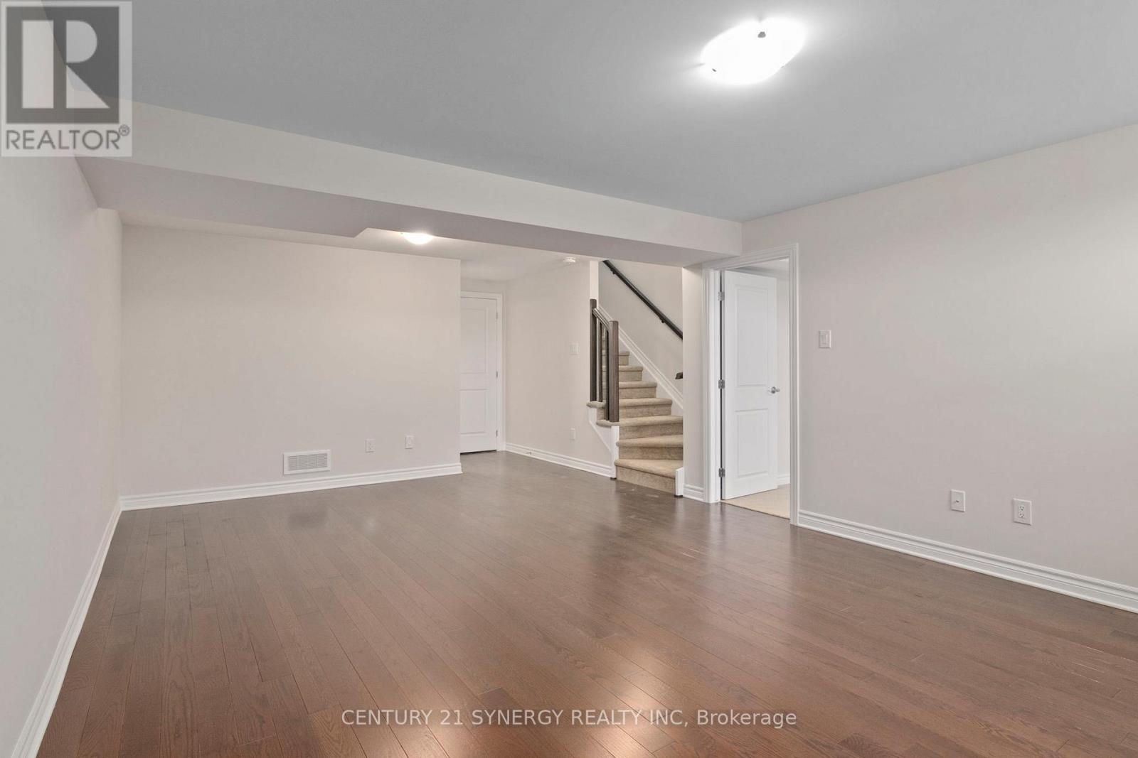 405 Ventoux Avenue, Ottawa, Ontario  K4A 5M1 - Photo 15 - X12678556