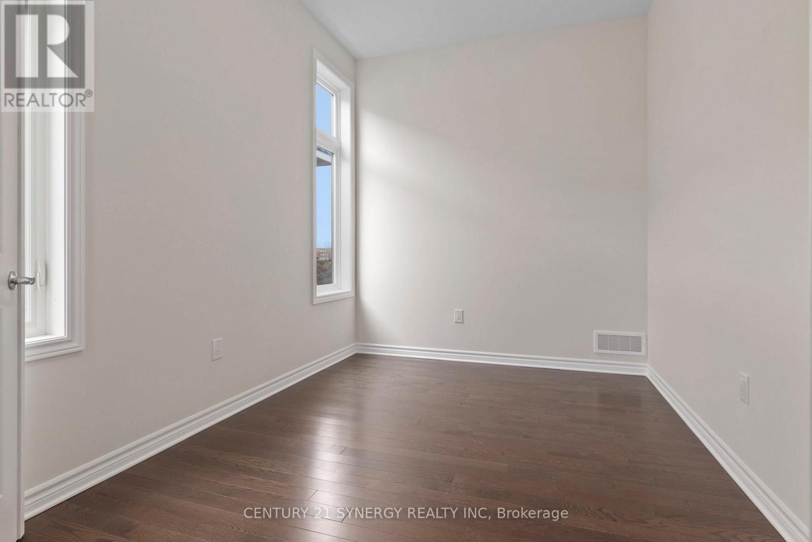 405 Ventoux Avenue, Ottawa, Ontario  K4A 5M1 - Photo 7 - X12678556