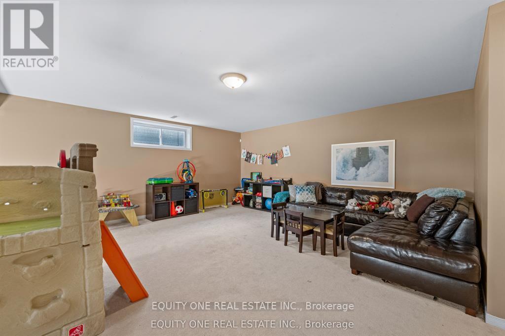 133 Arbourbrook Boulevard, Ottawa, Ontario  K0A 1L0 - Photo 36 - X12678596