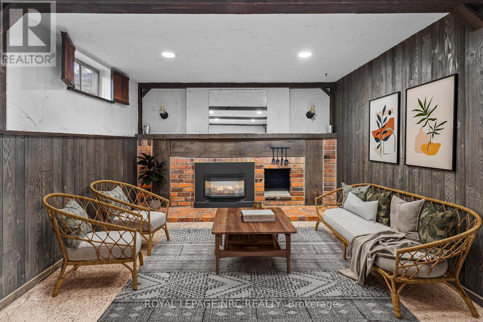 7061 Dolphin Street, Niagara Falls, Ontario  L2E 6Y3 - Photo 17 - X12678616