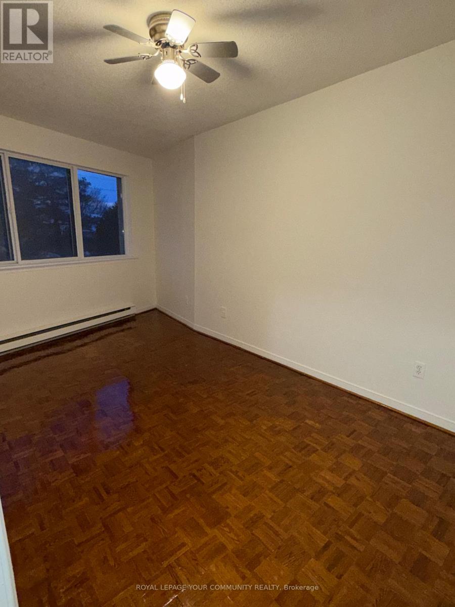 201 - 72 Lake Avenue, Richmond Hill, Ontario  L4E 2V4 - Photo 7 - N12608366