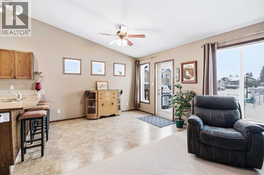 14 Winston Place, Blackfalds, Alberta  T4M 0K8 - Photo 8 - A2275130