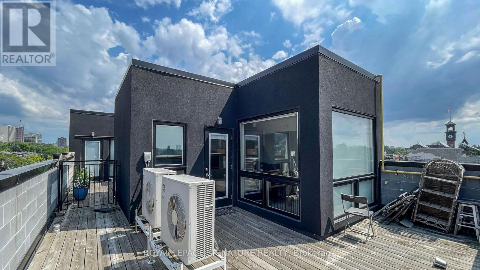 404 - 335 College Street, Toronto, Ontario  M5T 1S2 - Photo 16 - C12678568