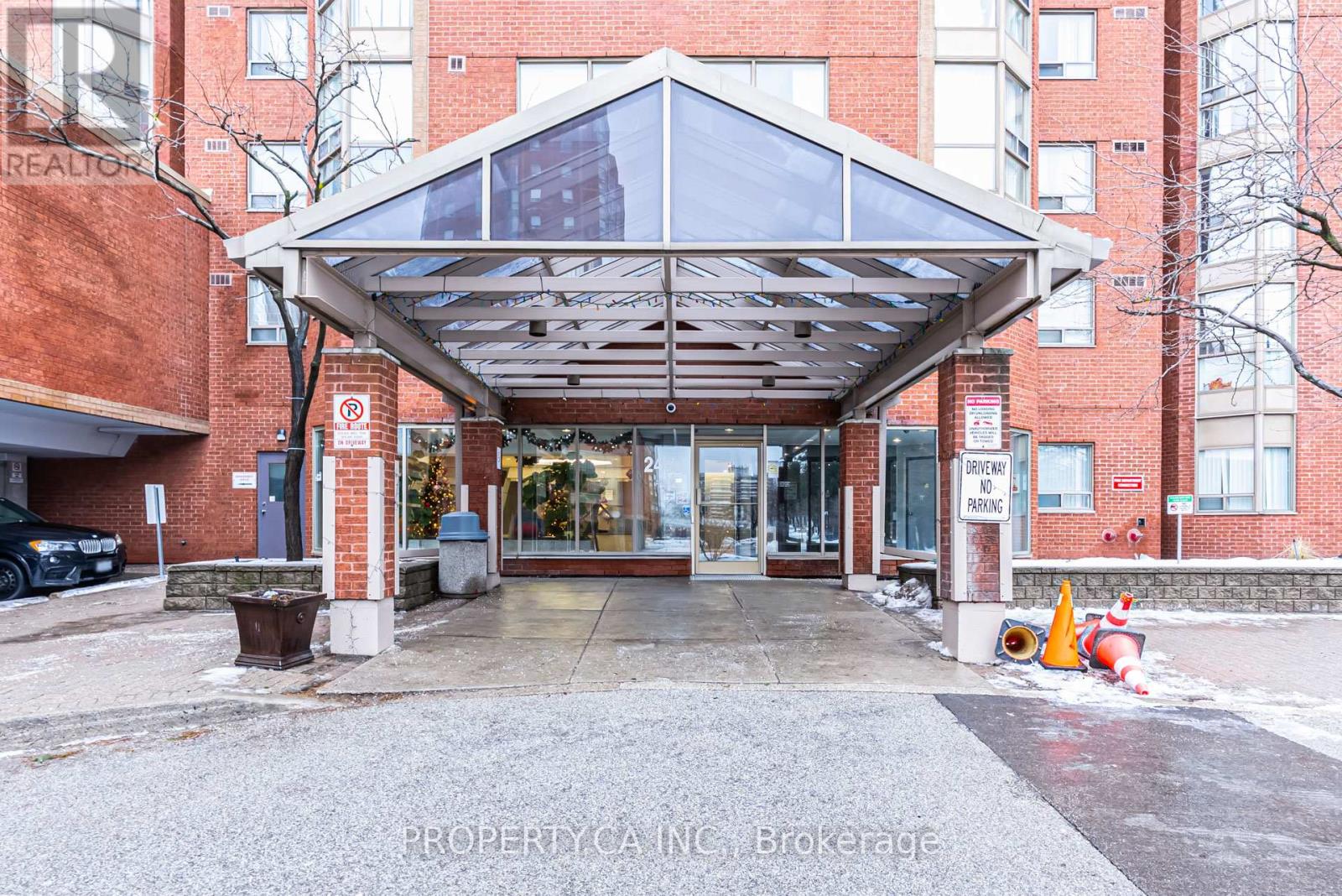 1516 - 2460 Eglinton Avenue E, Toronto, Ontario  M1K 5J7 - Photo 18 - E12678548