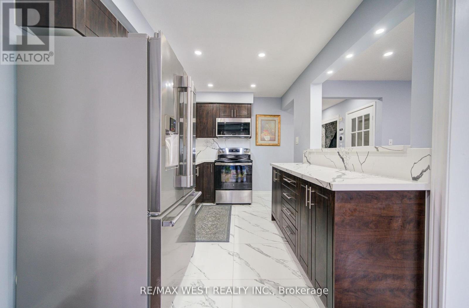 71 - 3525 Brandon Gate Drive, Mississauga, Ontario  L4T 3M3 - Photo 14 - W12678542