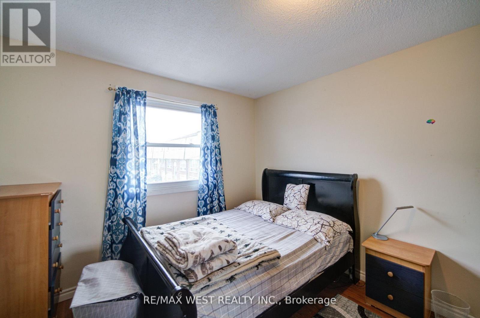 71 - 3525 Brandon Gate Drive, Mississauga, Ontario  L4T 3M3 - Photo 35 - W12678542
