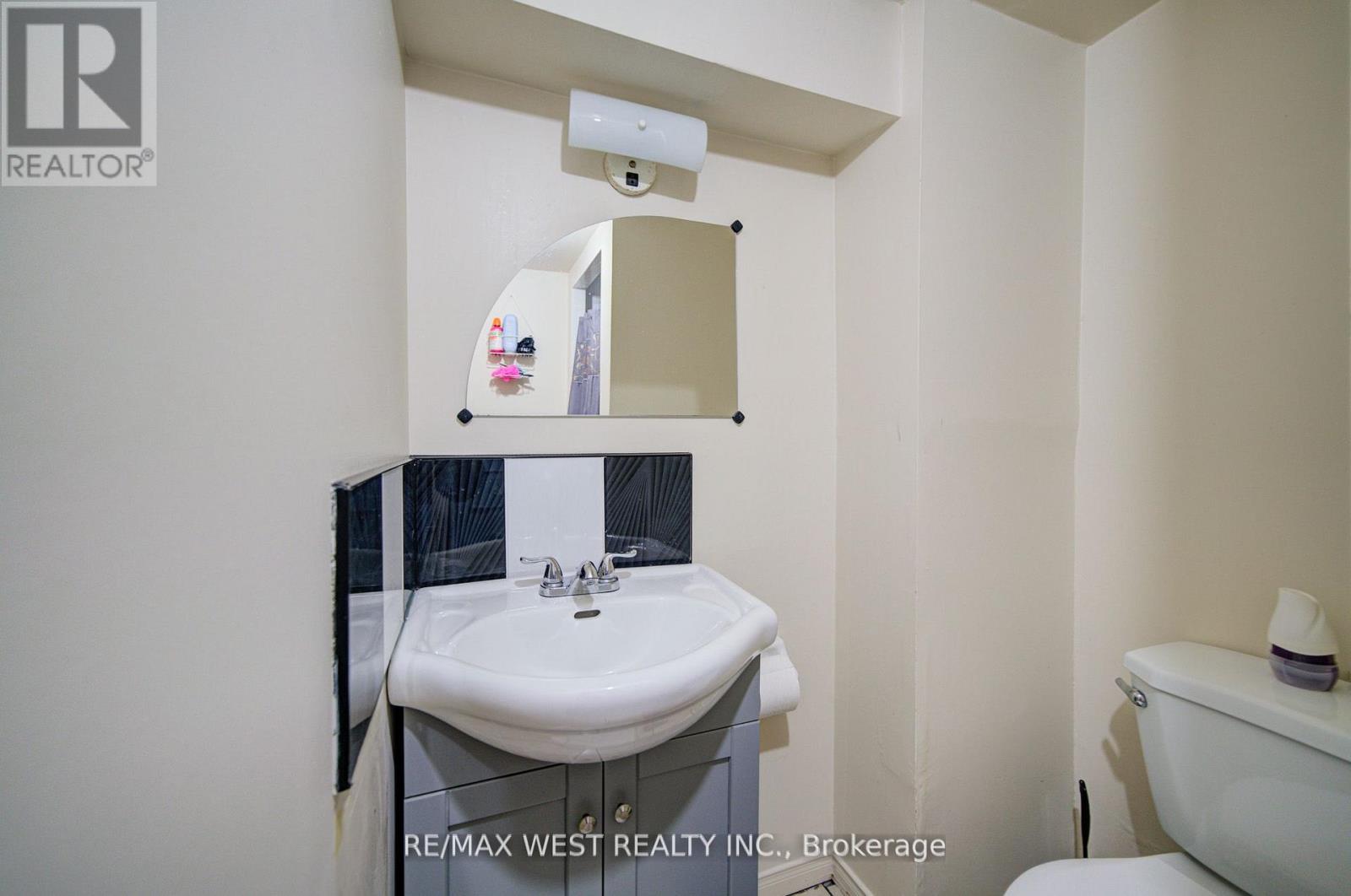 71 - 3525 Brandon Gate Drive, Mississauga, Ontario  L4T 3M3 - Photo 41 - W12678542