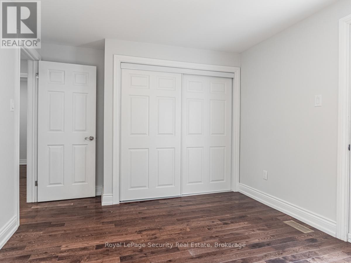 Main - 29 Morland Road, Toronto, Ontario  M6S 2M7 - Photo 21 - W12678578