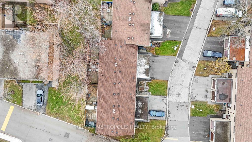 211 - 295 Fleetwood Crescent, Brampton, Ontario  L6T 2E7 - Photo 43 - W12678602