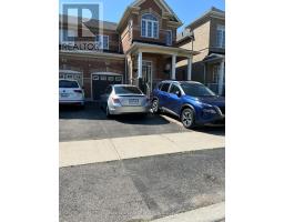 UPPER - 70 BOUNDBROOK DRIVE, Brampton, Ontario