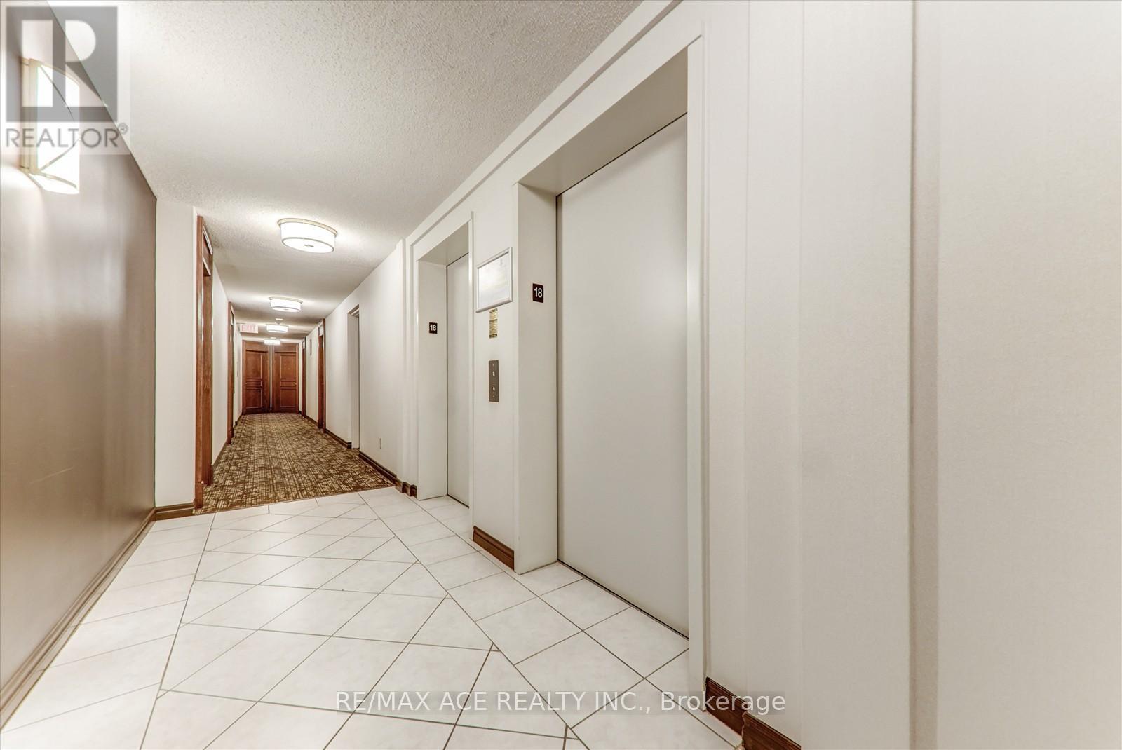 1803 - 2545 Erin Centre Boulevard, Mississauga, Ontario  L5M 6Z9 - Photo 10 - W12678620