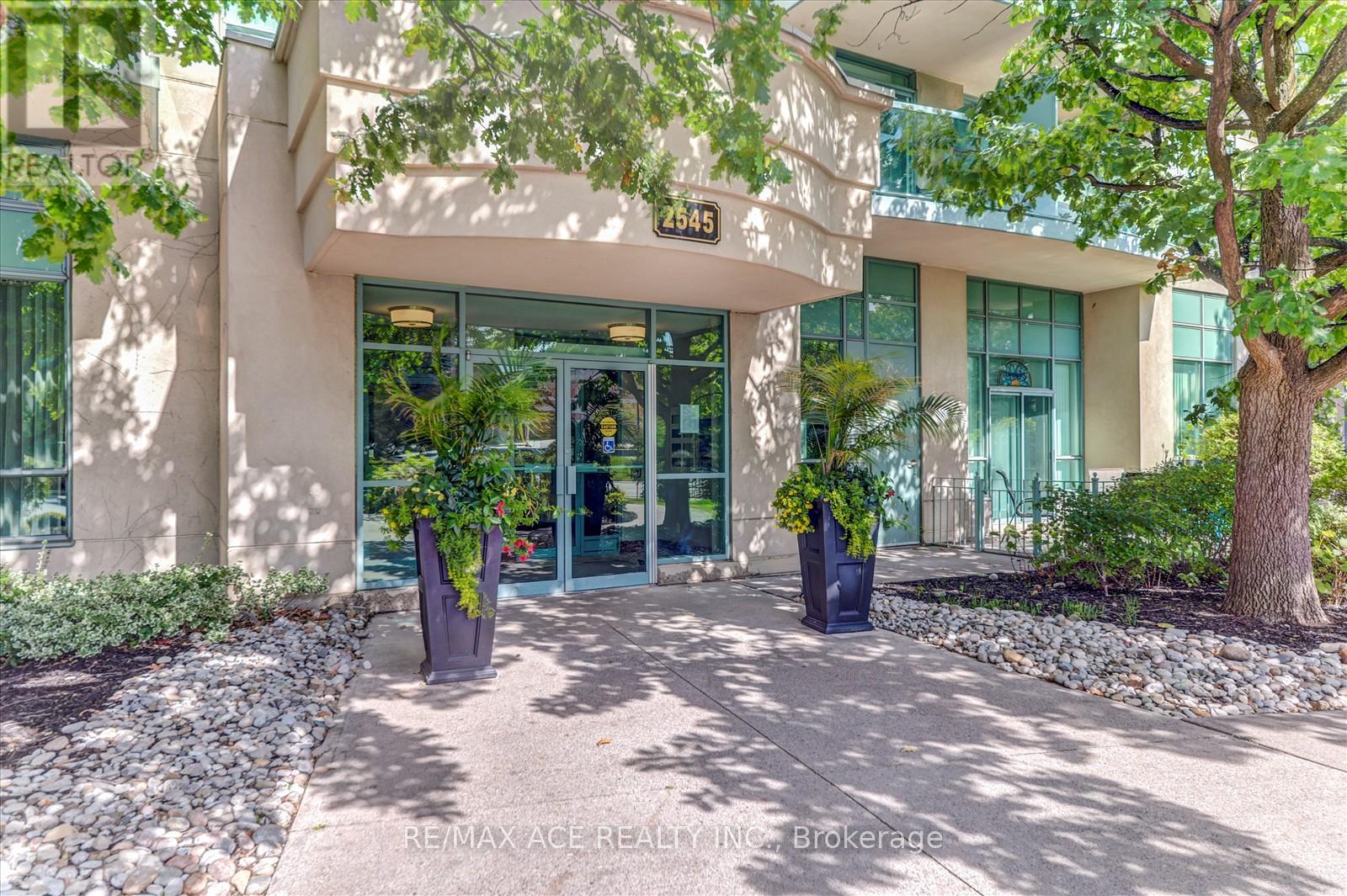 1803 - 2545 Erin Centre Boulevard, Mississauga, Ontario  L5M 6Z9 - Photo 7 - W12678620