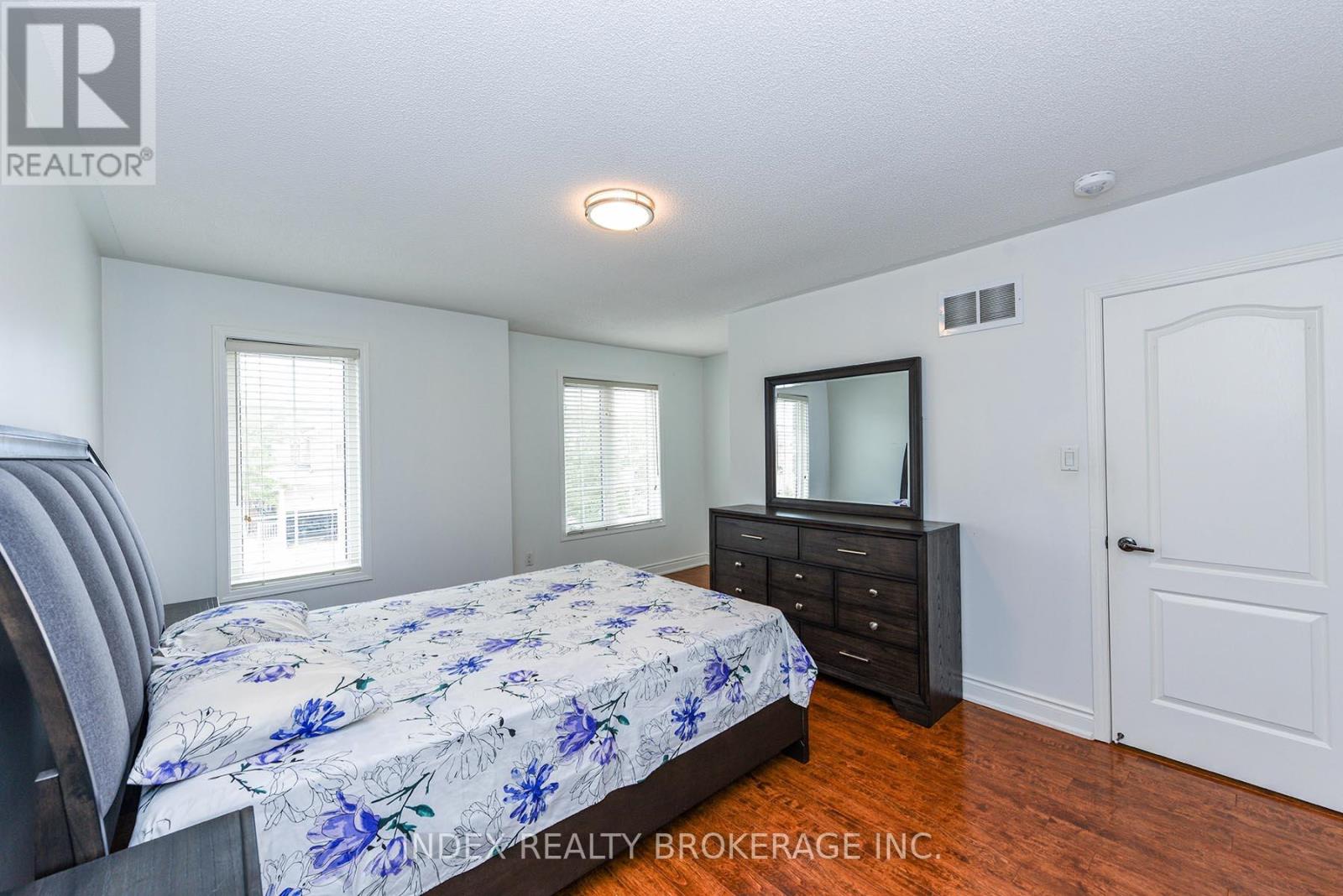 33 Portstewart Crescent, Brampton, Ontario  L6X 0R6 - Photo 25 - W12678630