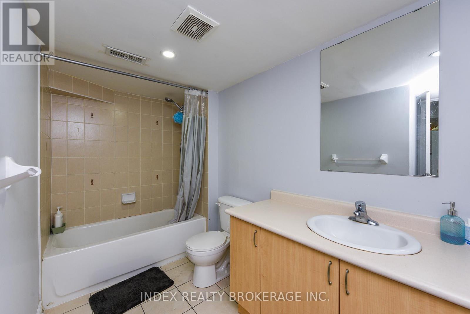 33 Portstewart Crescent, Brampton, Ontario  L6X 0R6 - Photo 42 - W12678630