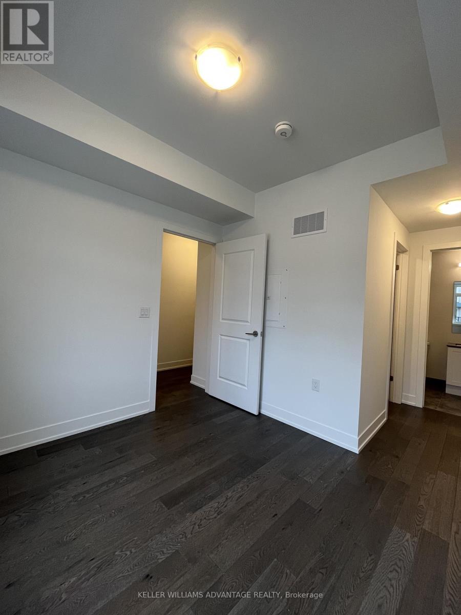 145 - 1075 Douglas Mccurdy Common, Mississauga, Ontario  L5G 0C6 - Photo 5 - W12678638