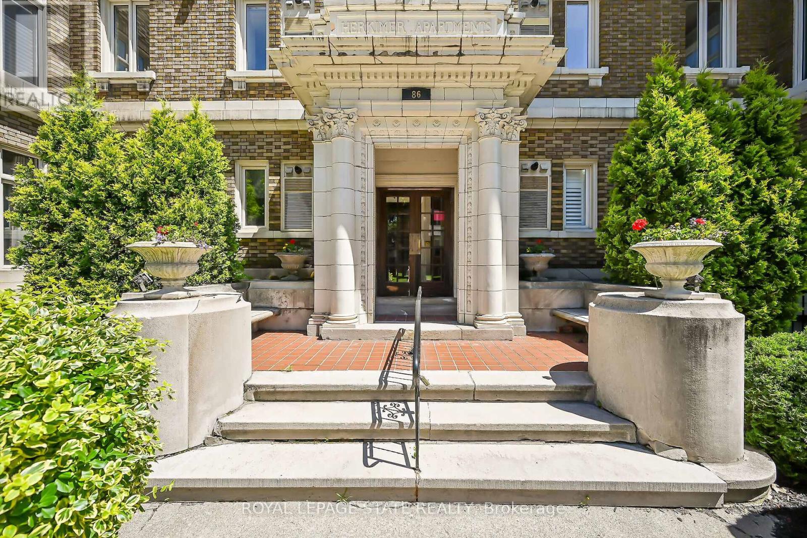 41 - 86 Herkimer Street, Hamilton, Ontario  L8P 2G7 - Photo 4 - X12678564