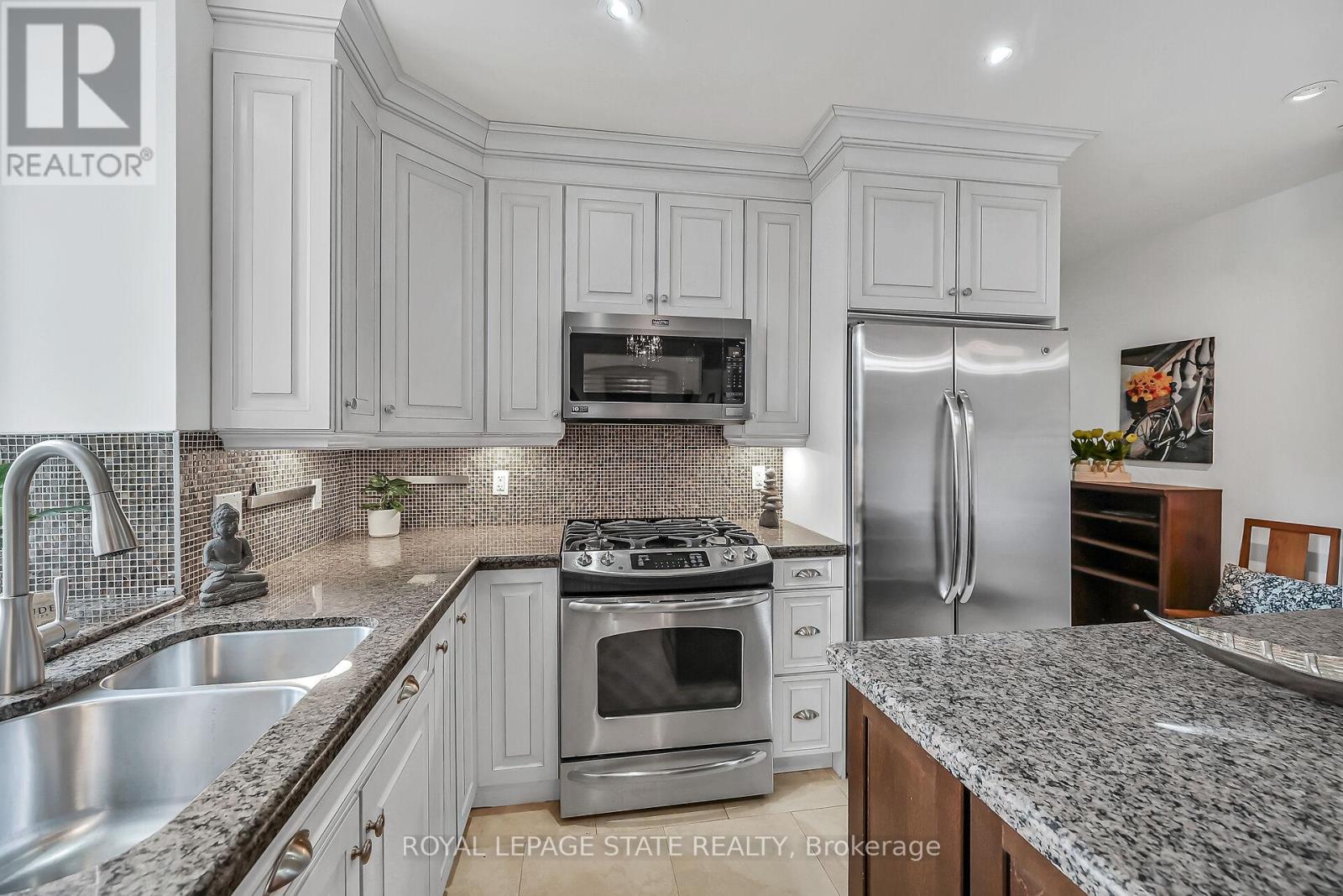 41 - 86 Herkimer Street, Hamilton, Ontario  L8P 2G7 - Photo 9 - X12678564