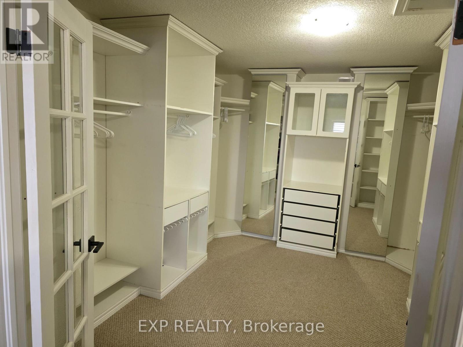 228 Greti Drive, Hamilton, Ontario  L9B 1P9 - Photo 20 - X12678624