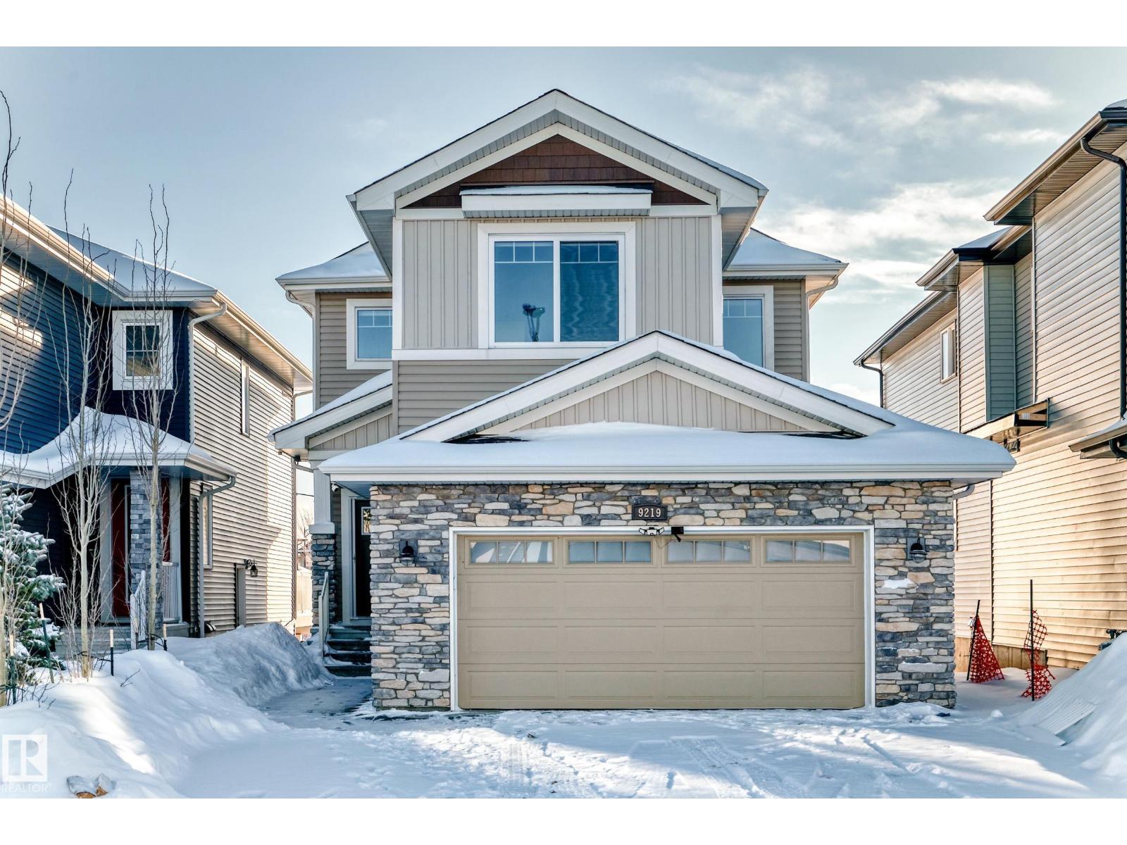 9219 183 Av Nw, Edmonton, Alberta  T5Z 0S6 - Photo 1 - E4469464