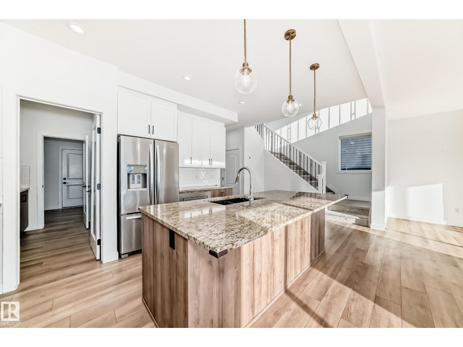 9219 183 Av Nw, Edmonton, Alberta  T5Z 0S6 - Photo 12 - E4469464